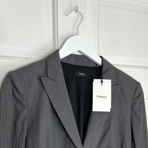 NWT Theory Andorie Tailored Blazer in Stretch Viscose Blend Size 6 - Picture 6 of 9